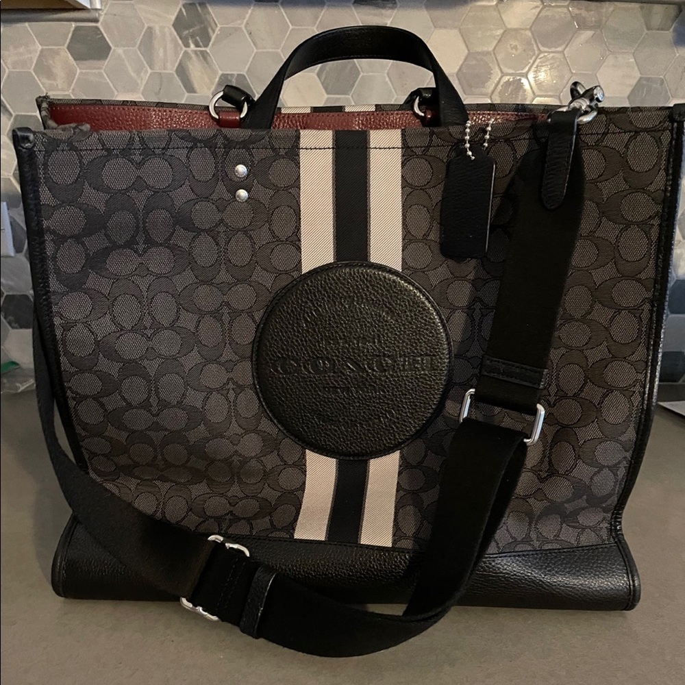 Coach Dempsey Tote 40